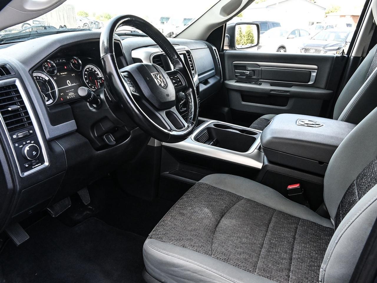 2019 RAM 1500 Classic WARLOCK Photo