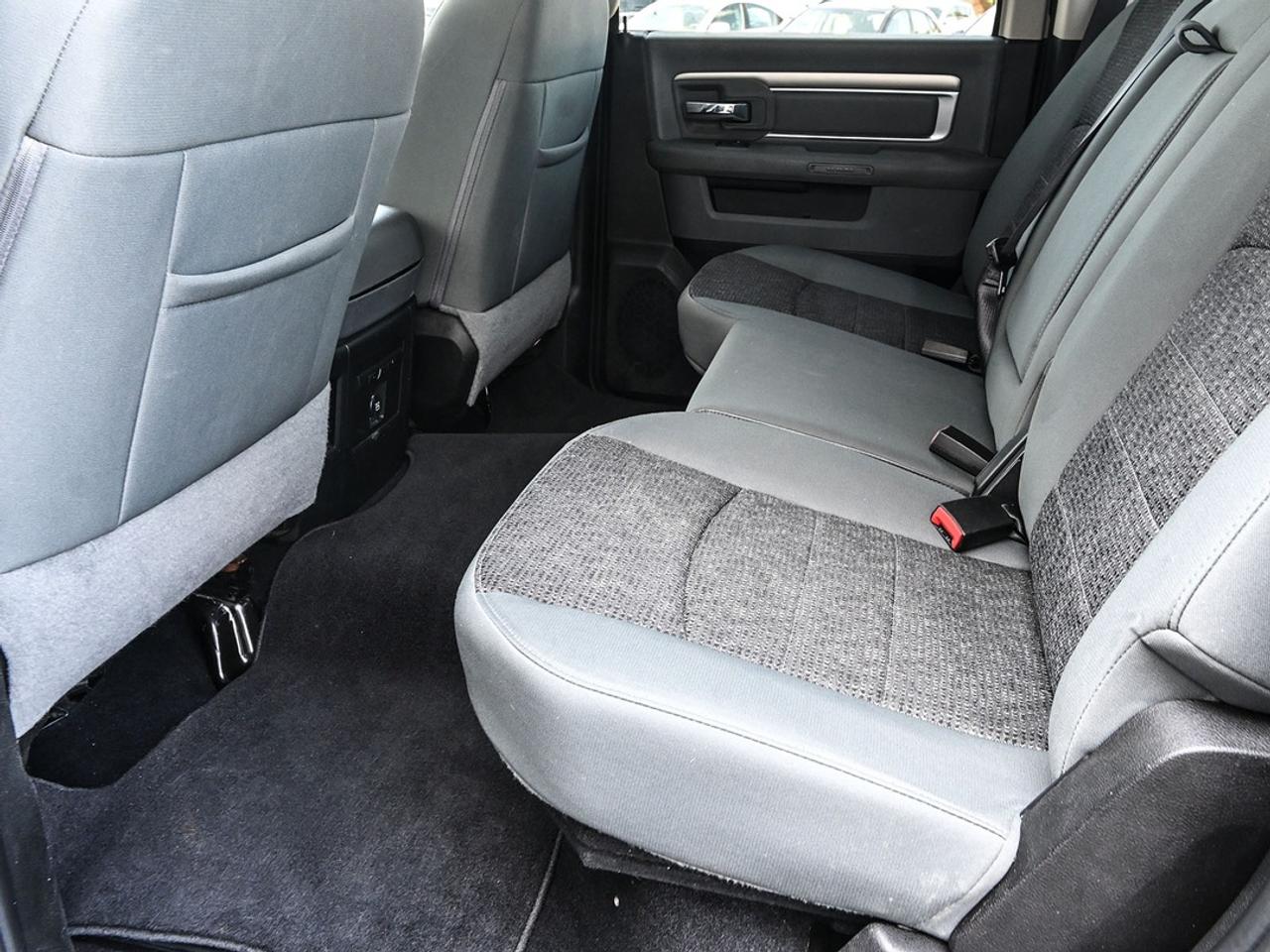 2019 RAM 1500 Classic WARLOCK Photo