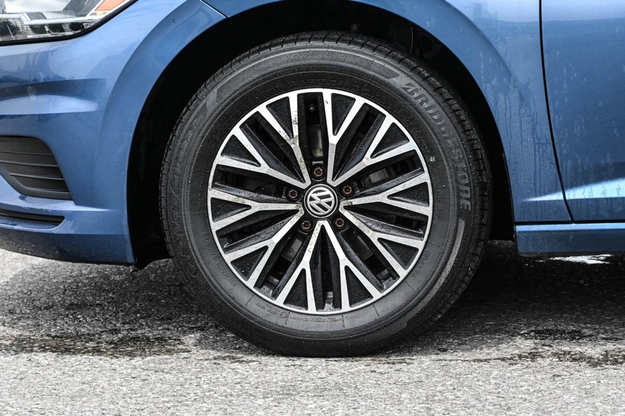 2021 Volkswagen Jetta HIGHLINE Photo