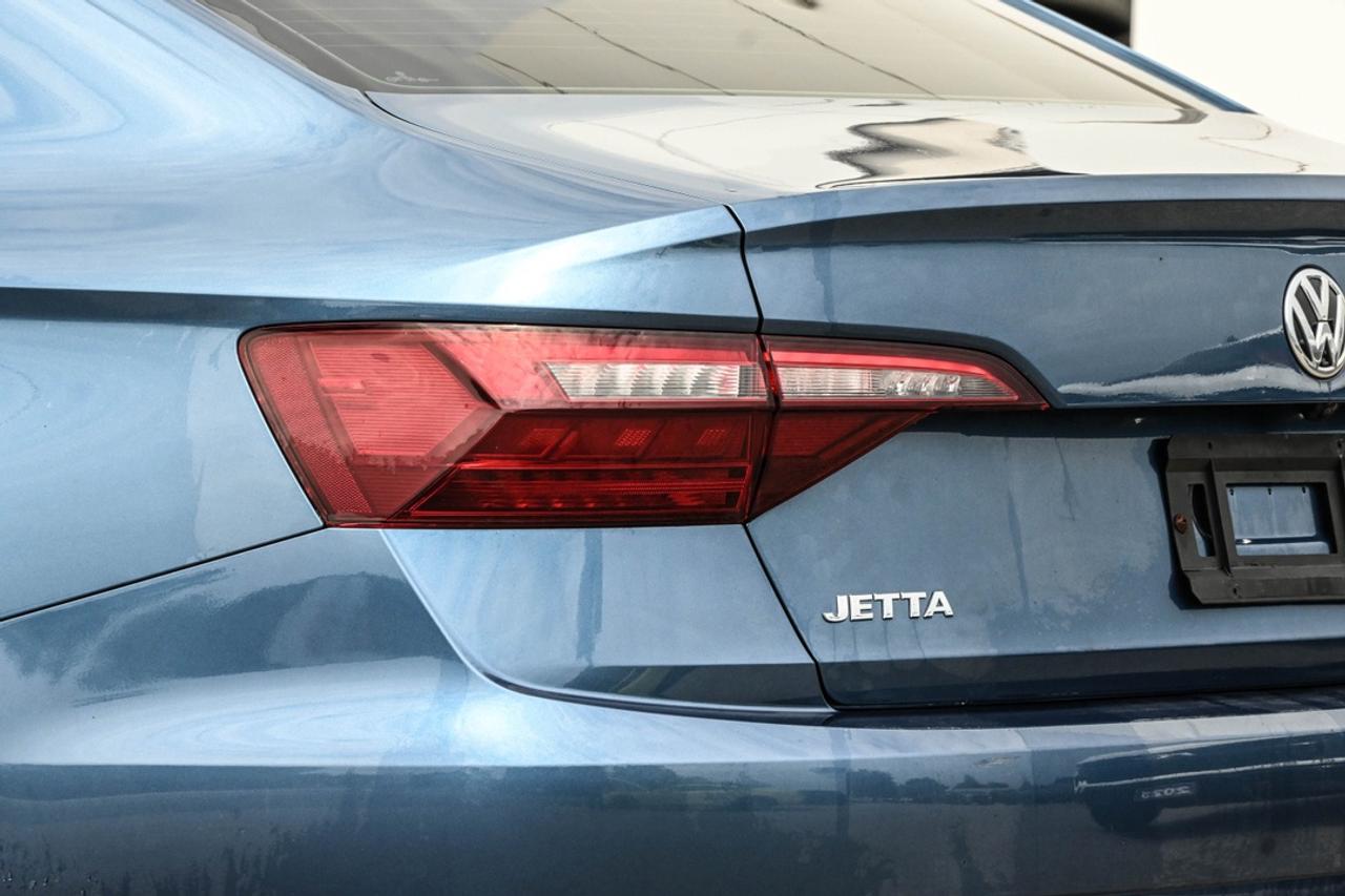 2021 Volkswagen Jetta HIGHLINE Photo