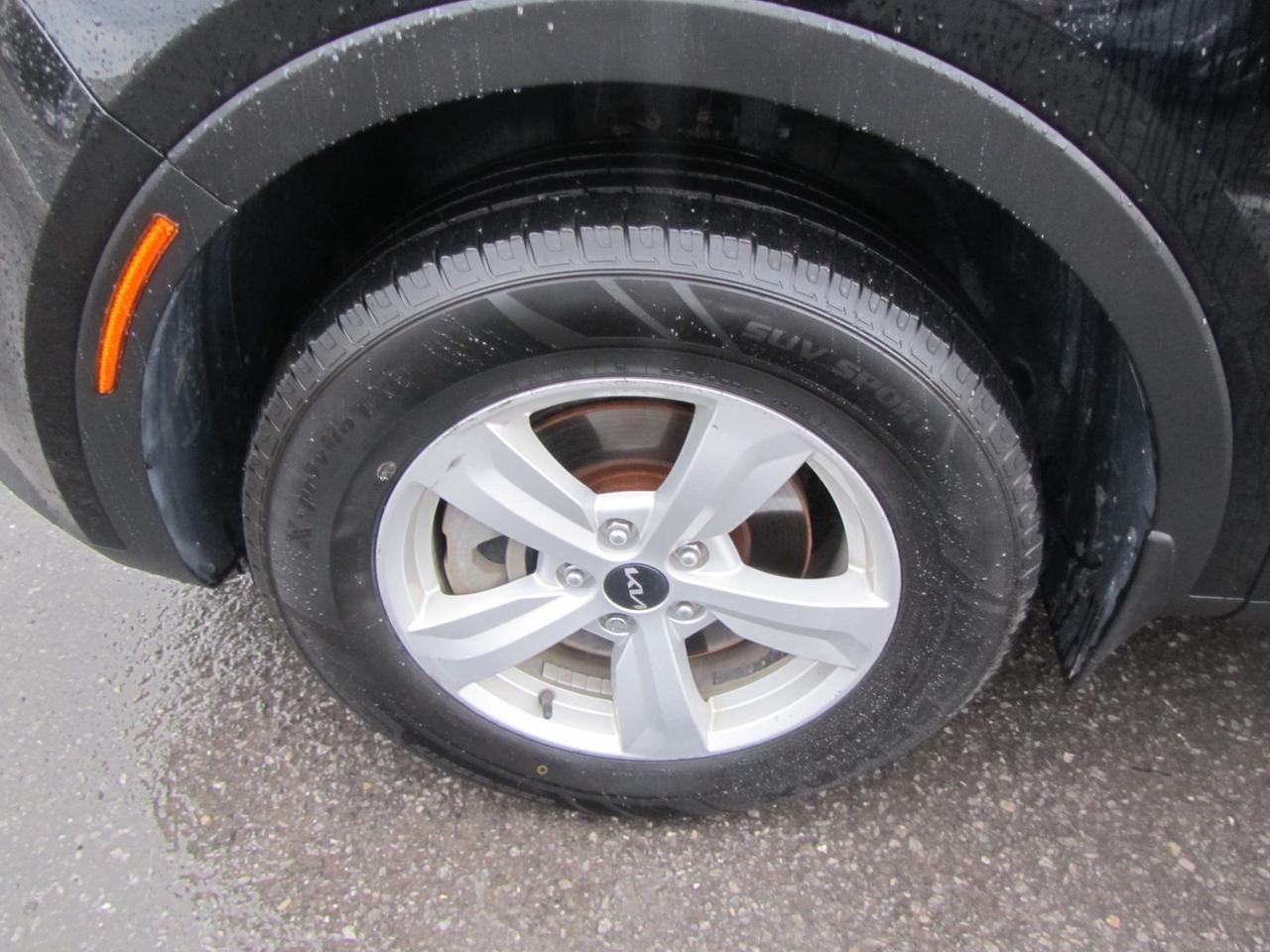 2023 Kia Sorento LX AWD Photo