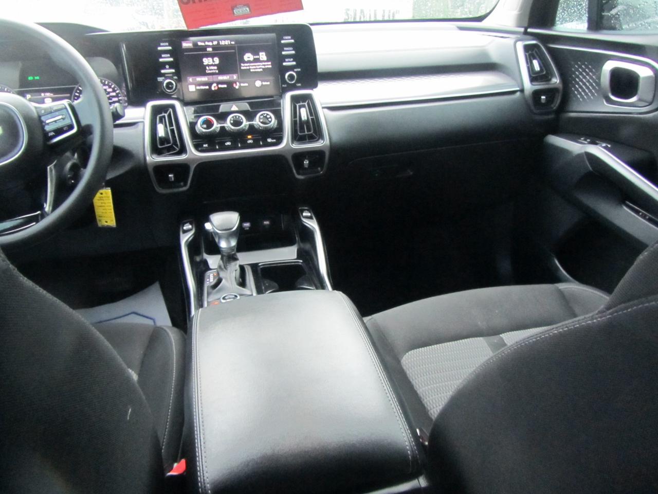 2023 Kia Sorento LX AWD Photo