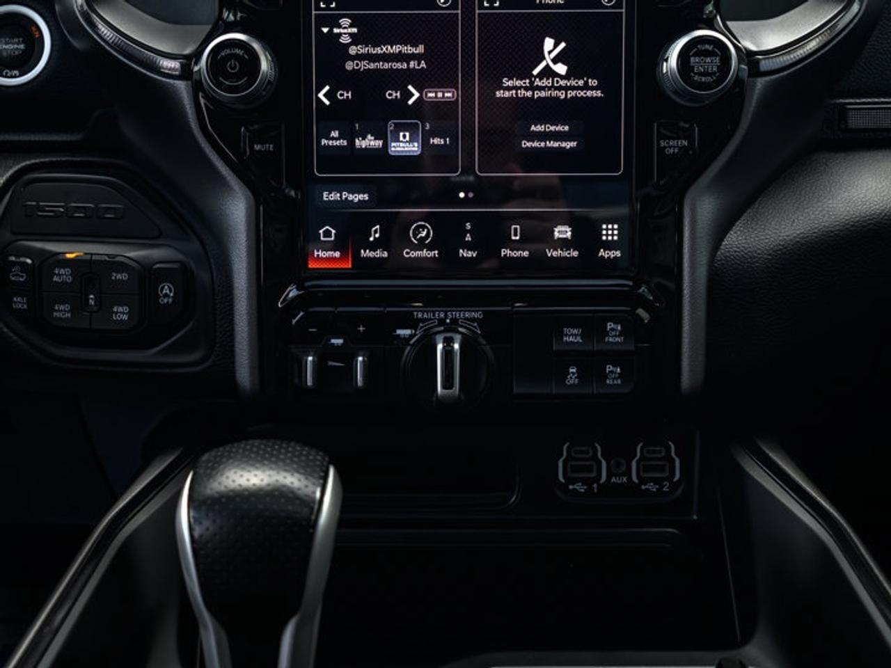 2023 RAM 1500 Rebel Photo