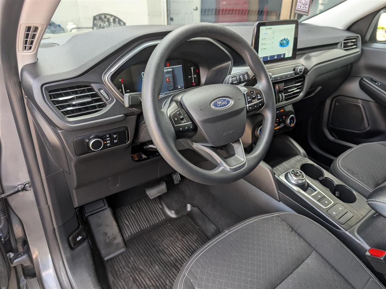 2025 Ford Escape ACTIVE - REVERSE CAM - CARPLAY - TECH FEATS Photo