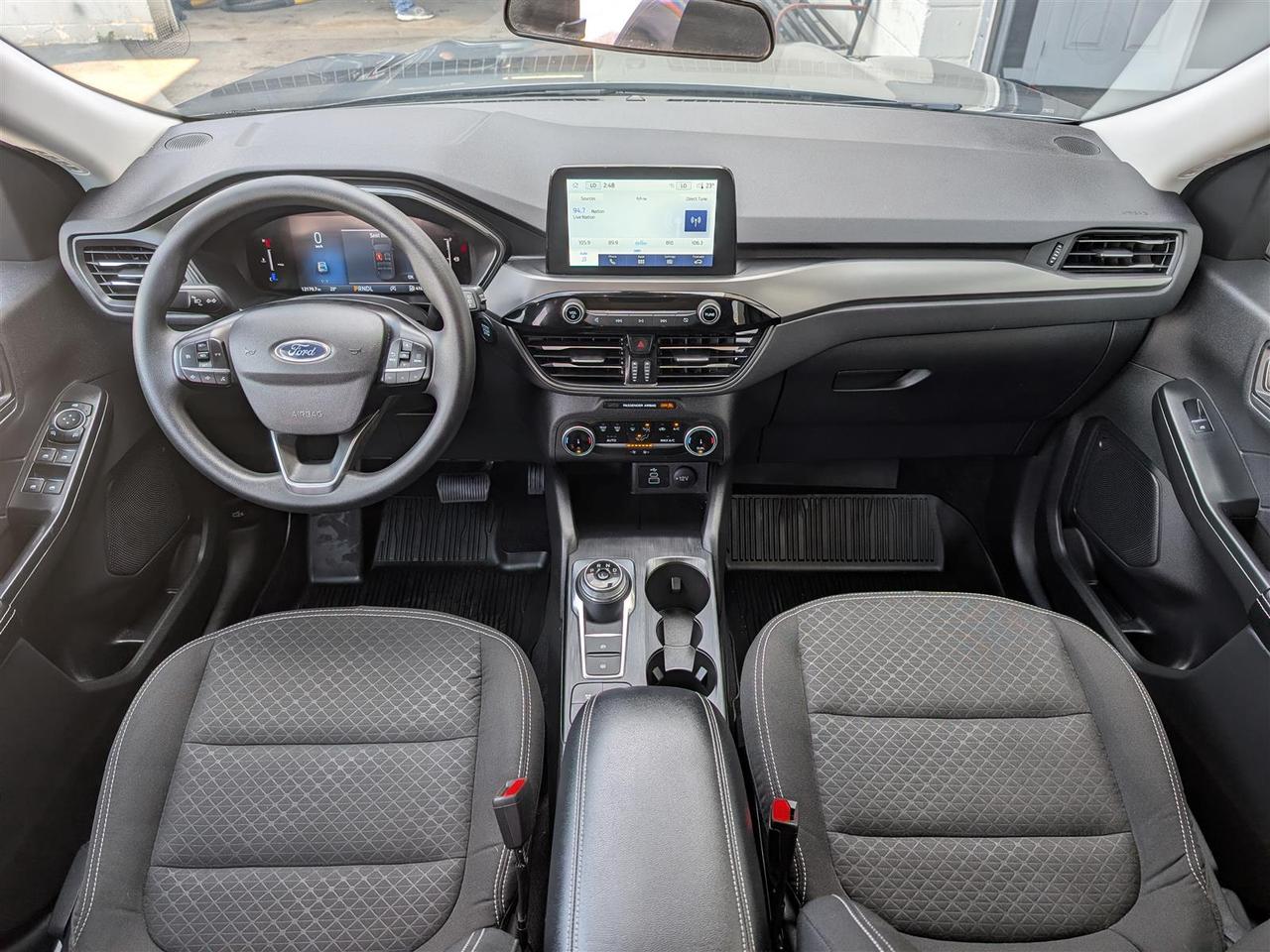 2025 Ford Escape ACTIVE - REVERSE CAM - CARPLAY - TECH FEATS Photo