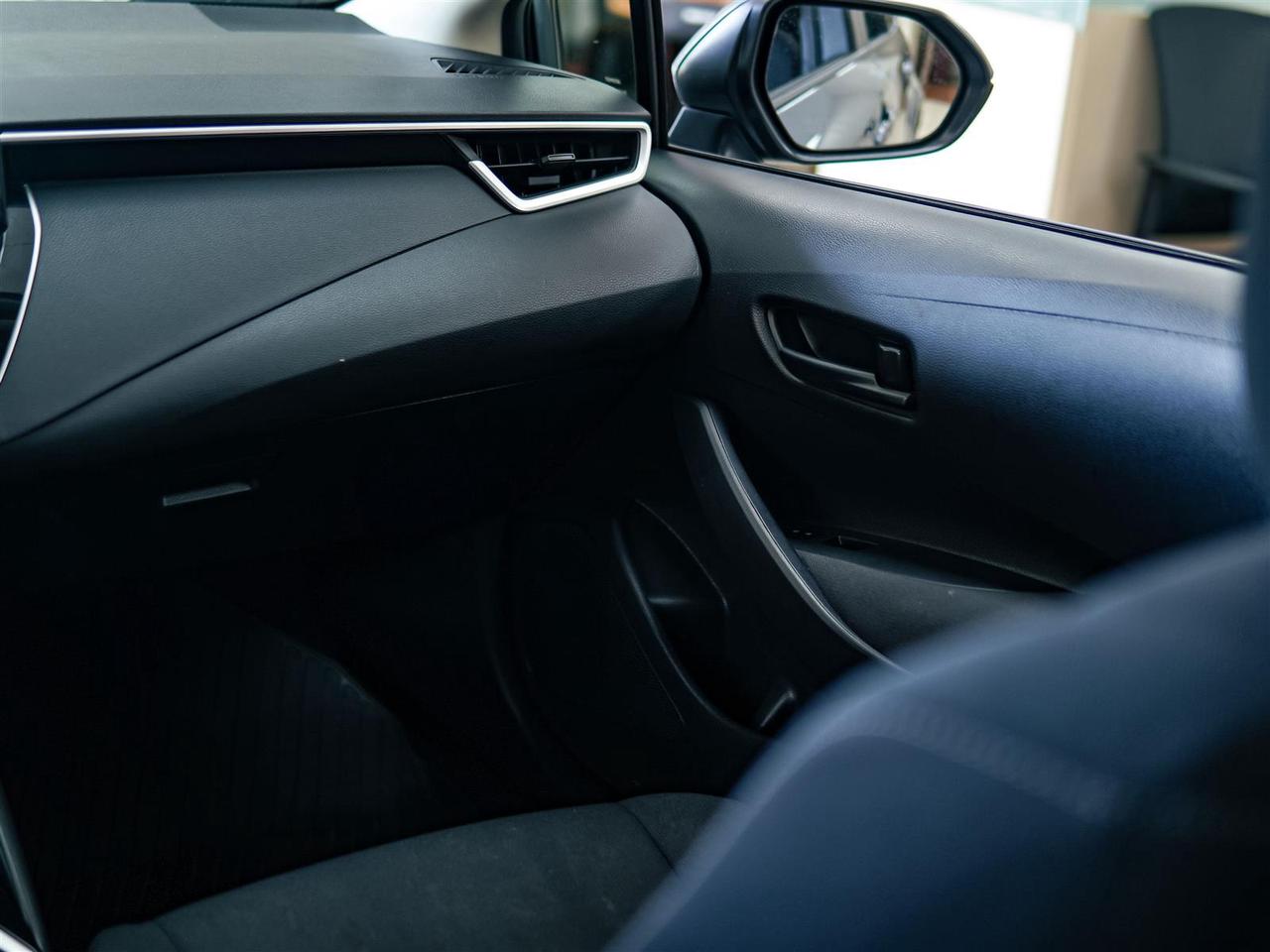 2024 Toyota Corolla LE HYBRID | BLIND SPOT | APP CONNECT | NO ACCIDENTS Photo