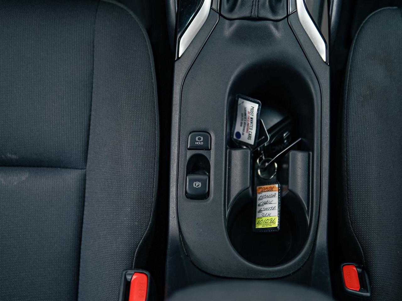 2024 Toyota Corolla LE HYBRID | BLIND SPOT | APP CONNECT | NO ACCIDENTS Photo