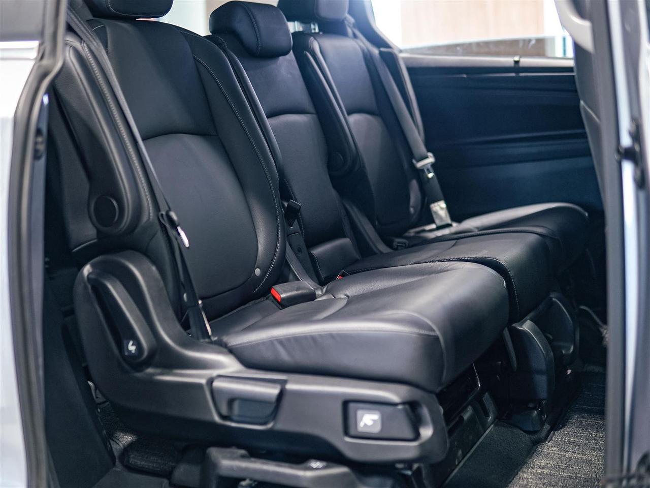 2022 Honda Odyssey EX-L | LEATHER | ROOF | 8 PASS | NO ACCIDENTS Photo