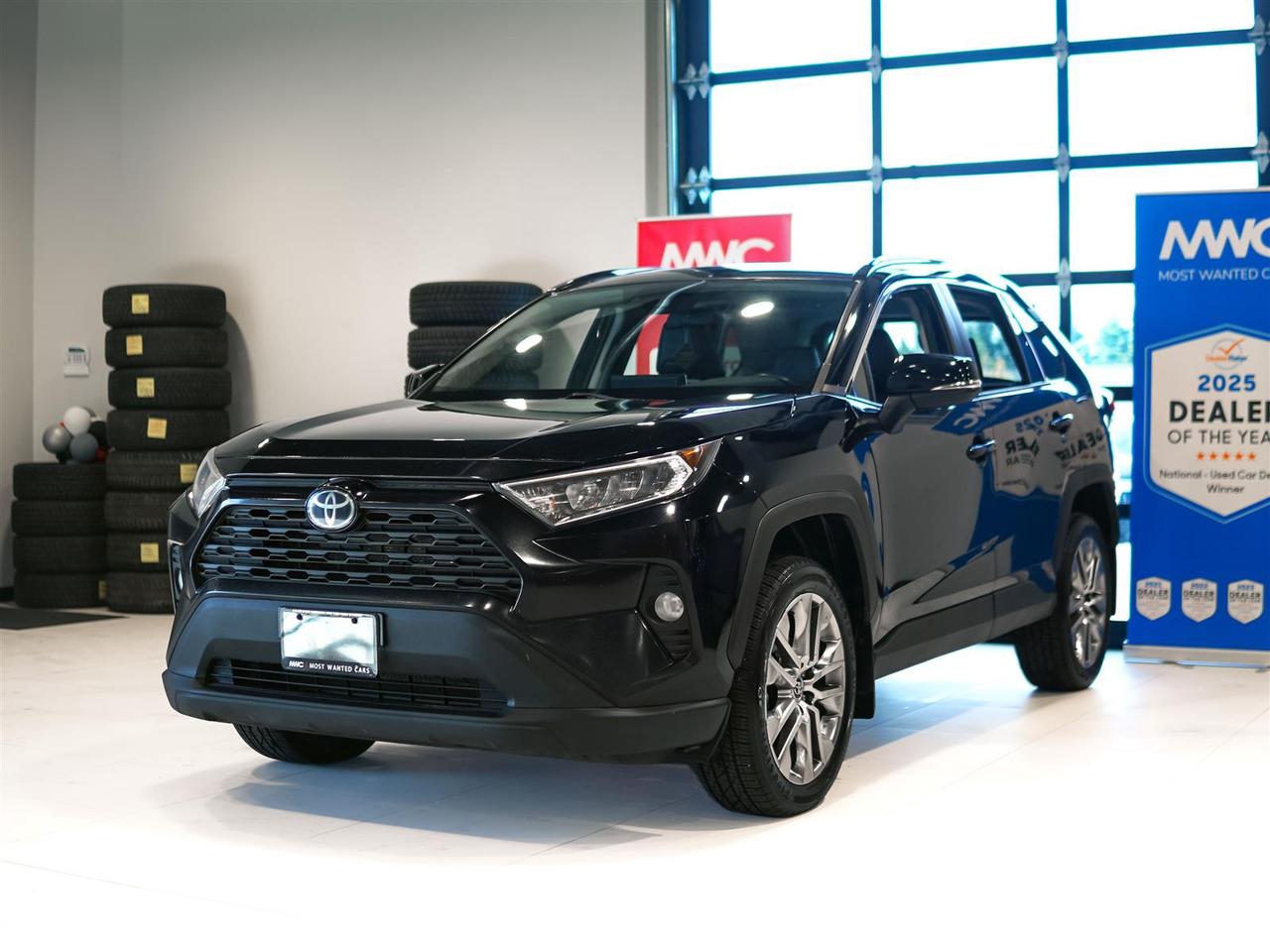 2019 Toyota RAV4 XLE PREMIUM AWD LTHR | ROOF | NO ACCIDENTS Photo