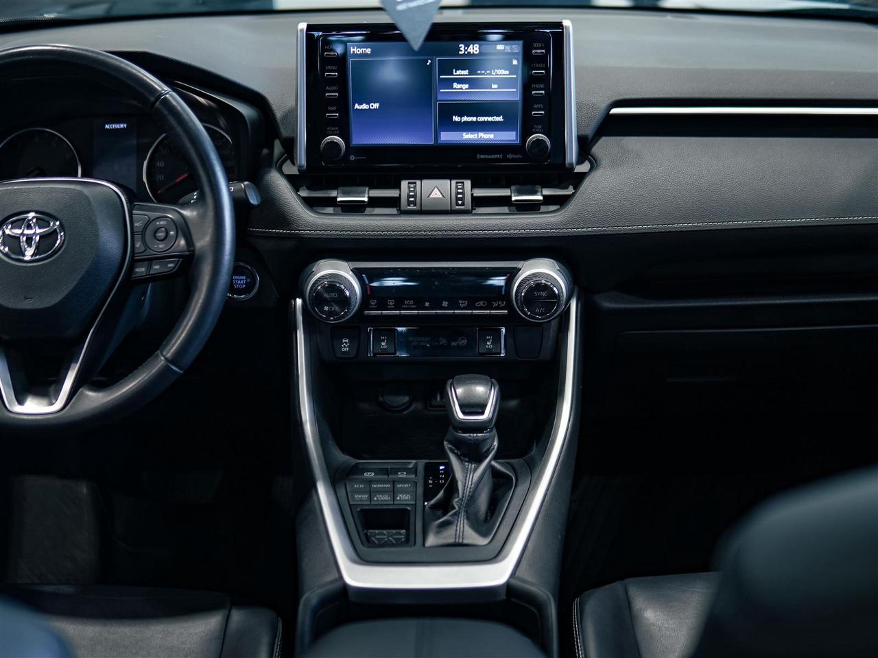 2019 Toyota RAV4 XLE PREMIUM AWD LTHR | ROOF | NO ACCIDENTS Photo
