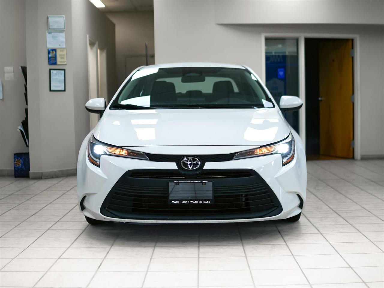 2023 Toyota Corolla LE | BLIND SPOT | APP CONNECT | NO ACCIDENTS Photo2