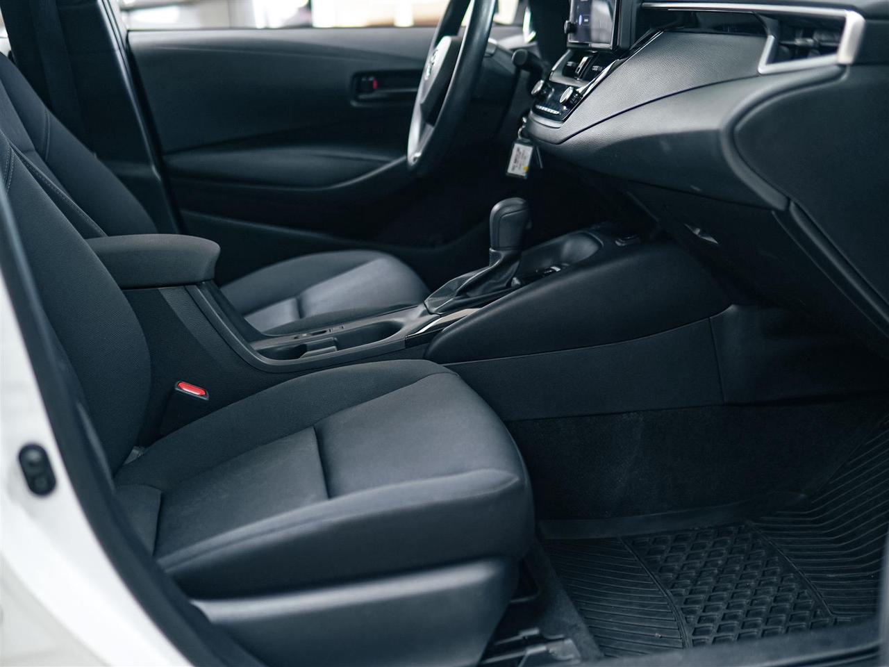 2023 Toyota Corolla LE | BLIND SPOT | APP CONNECT | NO ACCIDENTS Photo