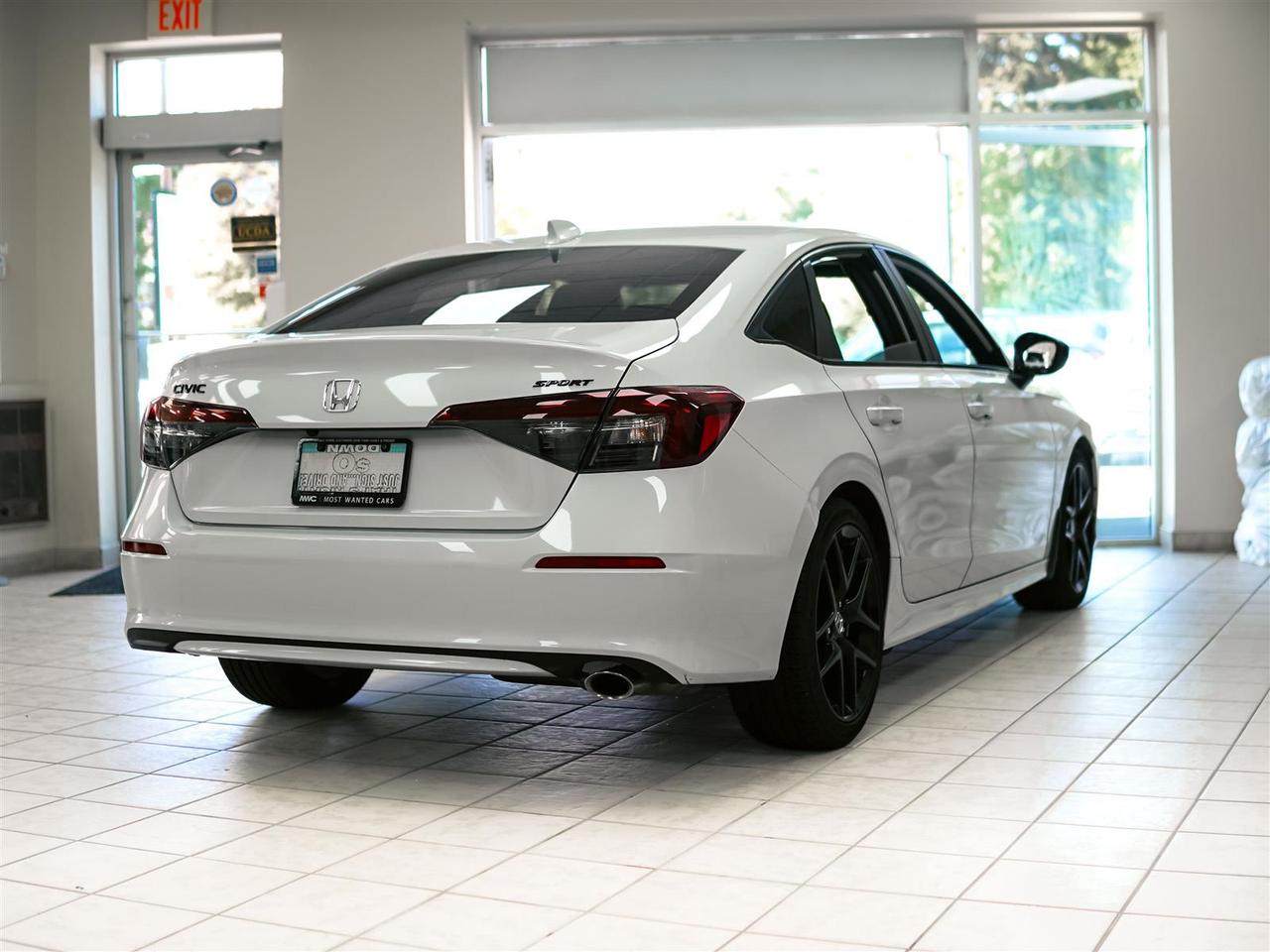 2026 Honda Civic SPORT | SUNROOF | LANE WATCH | NO ACCIDENTS Photo