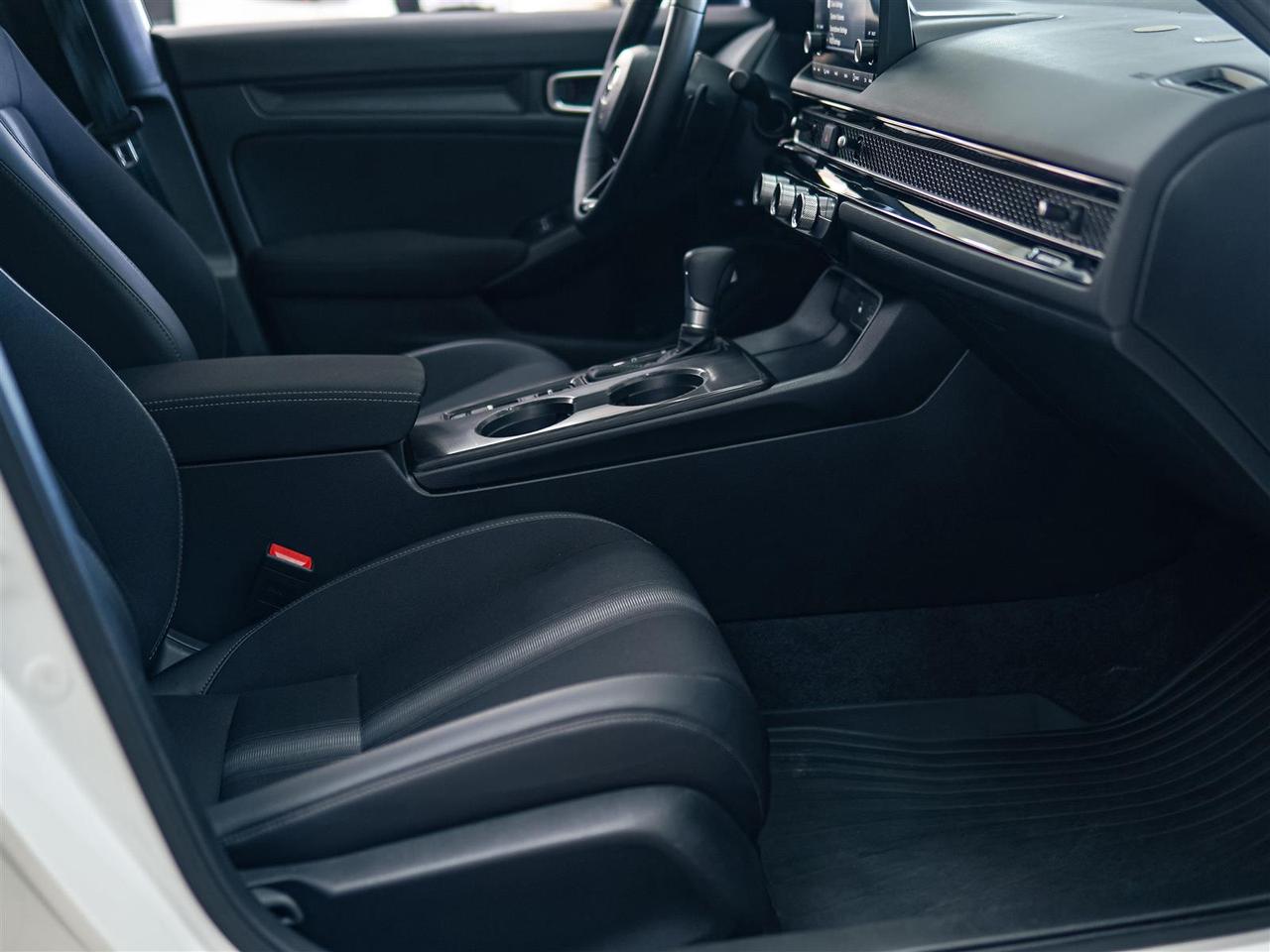 2026 Honda Civic SPORT | SUNROOF | LANE WATCH | NO ACCIDENTS Photo