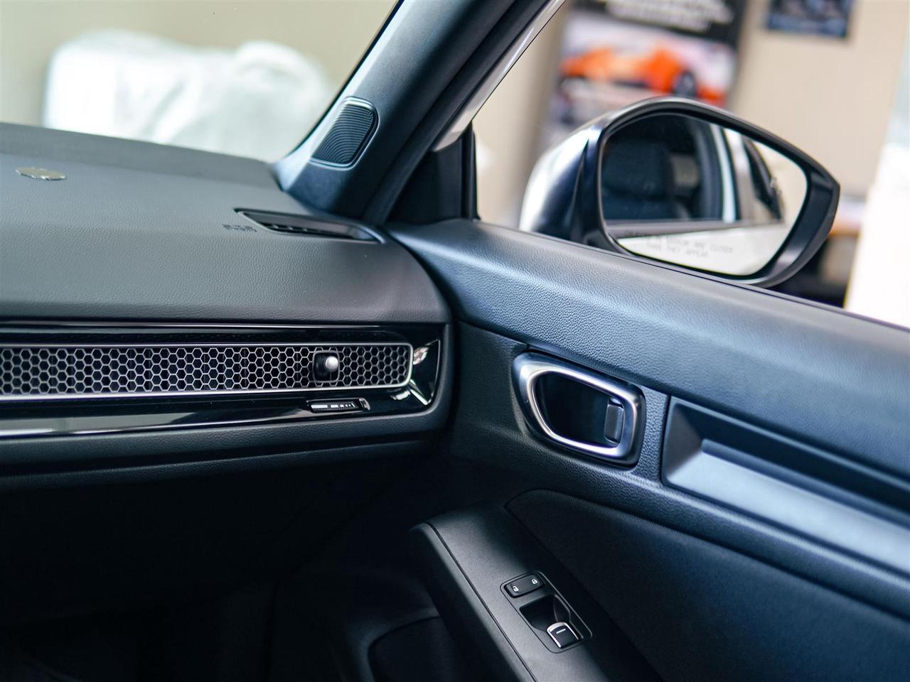 2026 Honda Civic SPORT | SUNROOF | LANE WATCH | NO ACCIDENTS Photo