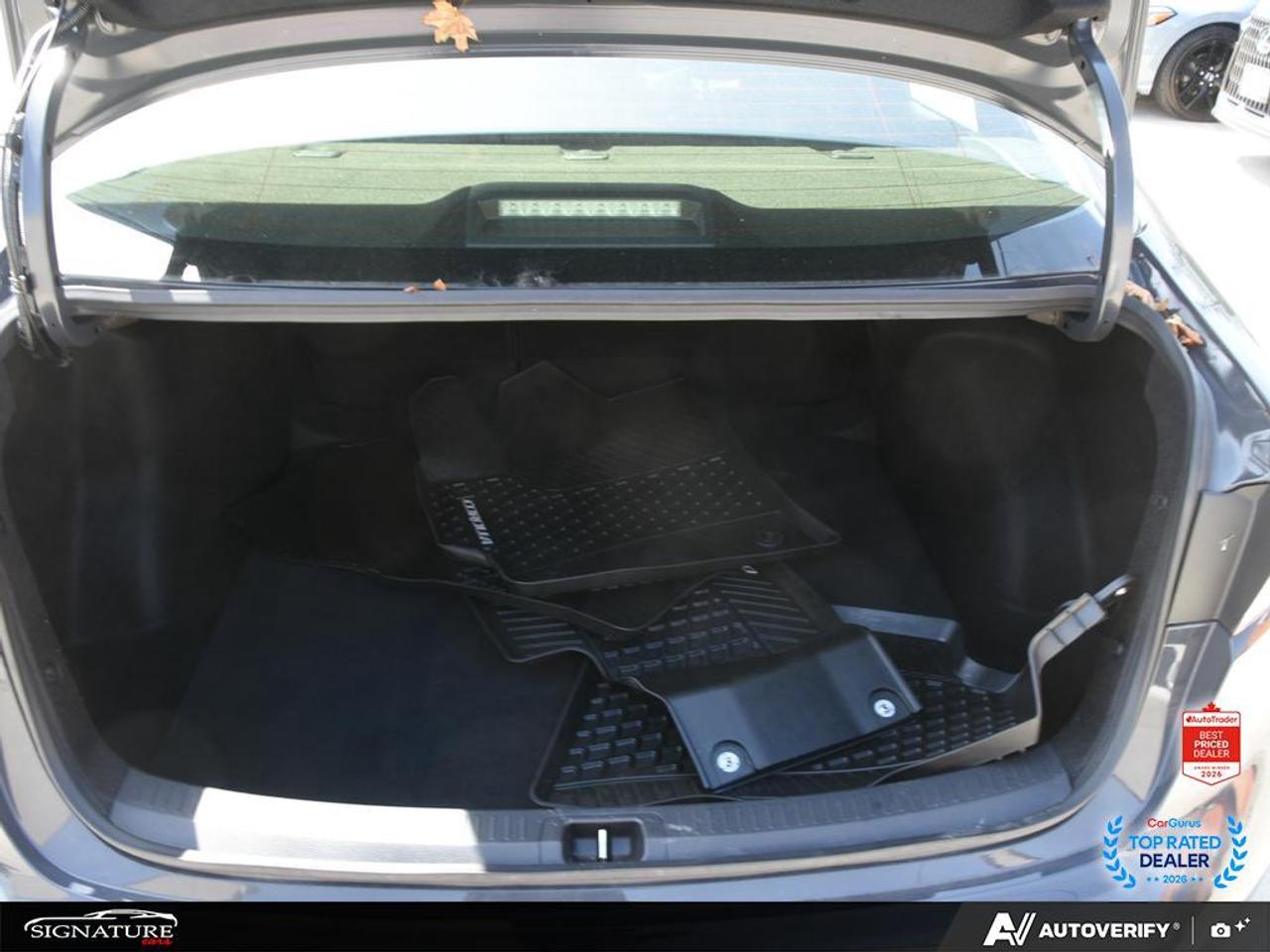 2025 Toyota Corolla Hybrid SE AWD No Accident Sunroof Carplay BSM Photo