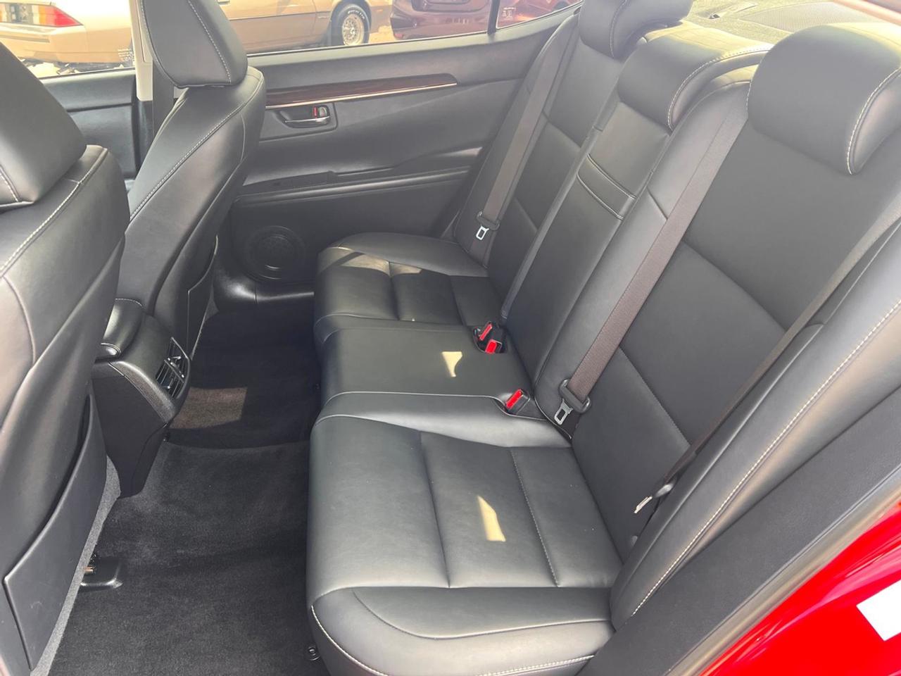 2013 Lexus ES 350 Photo