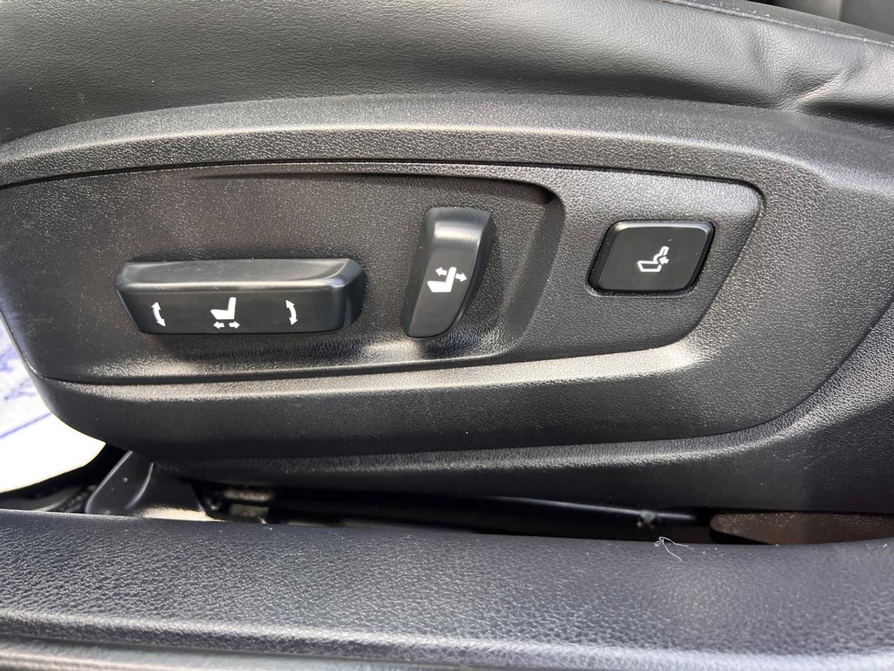 2013 Lexus ES 350 Photo