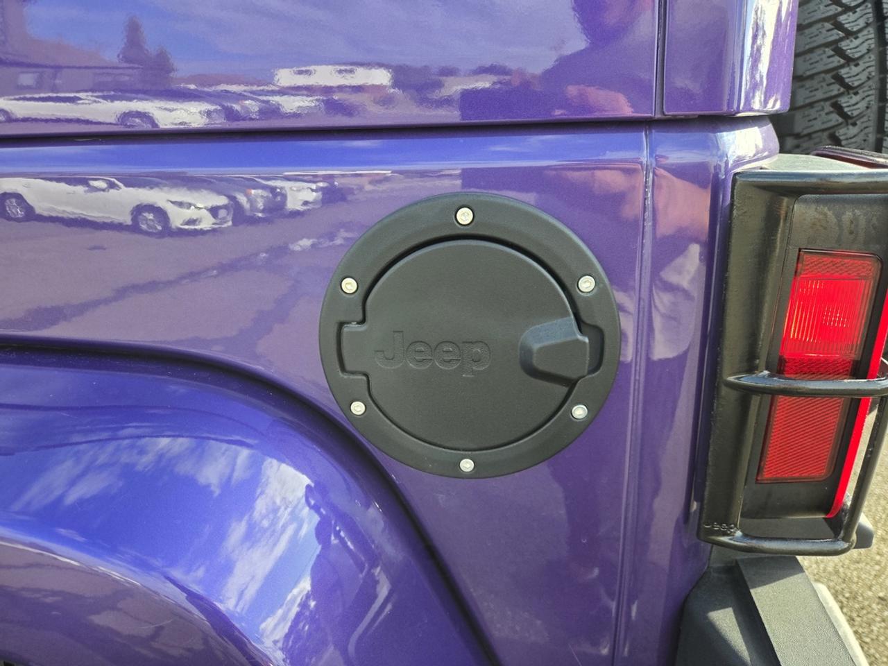 2018 Jeep Wrangler Unlimited Sahara***Hard and Soft Top*** Photo