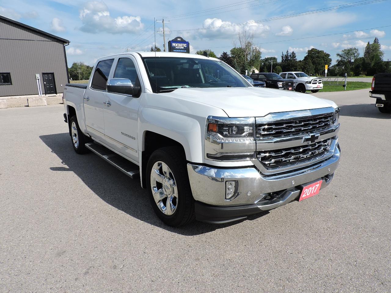2017 Chevrolet Silverado 1500 LTZ 6.2L 4X4 Sunroof Navigation Loaded 144000KM