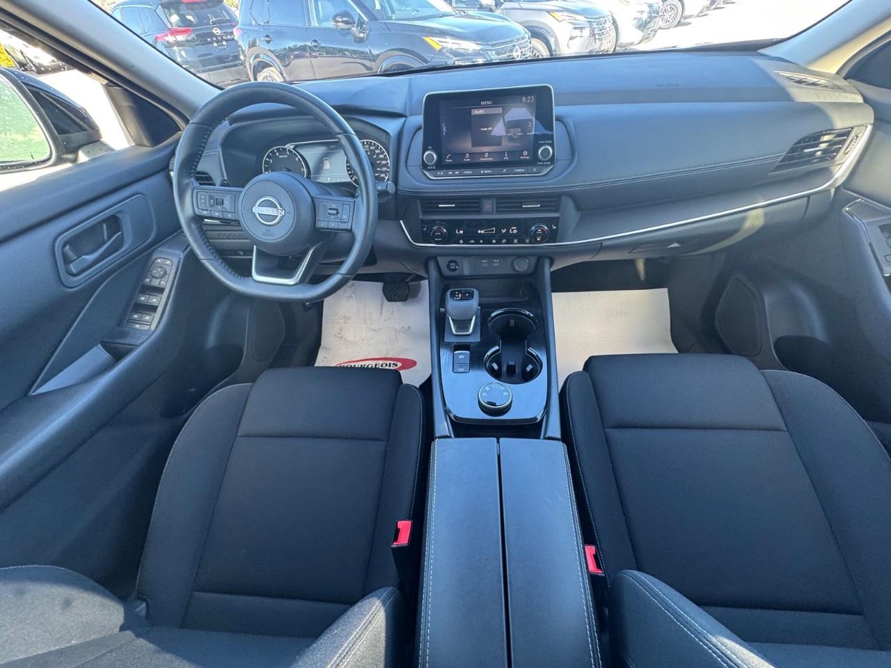 2024 Nissan Rogue AWD S Photo