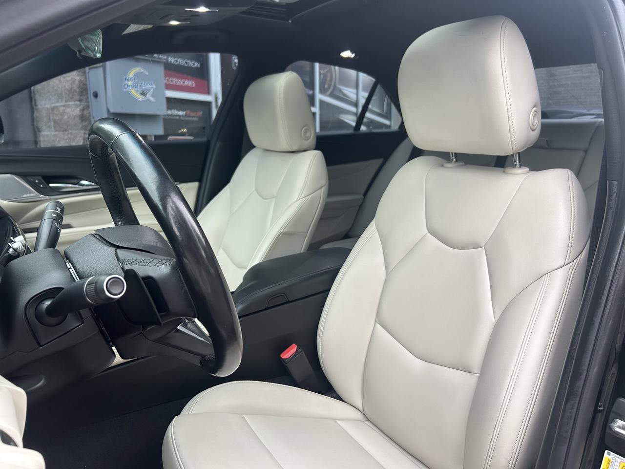 2021 Cadillac CT4 Luxury - LOADED!! REMOTE START, WIRELESS CHARGER!! Photo