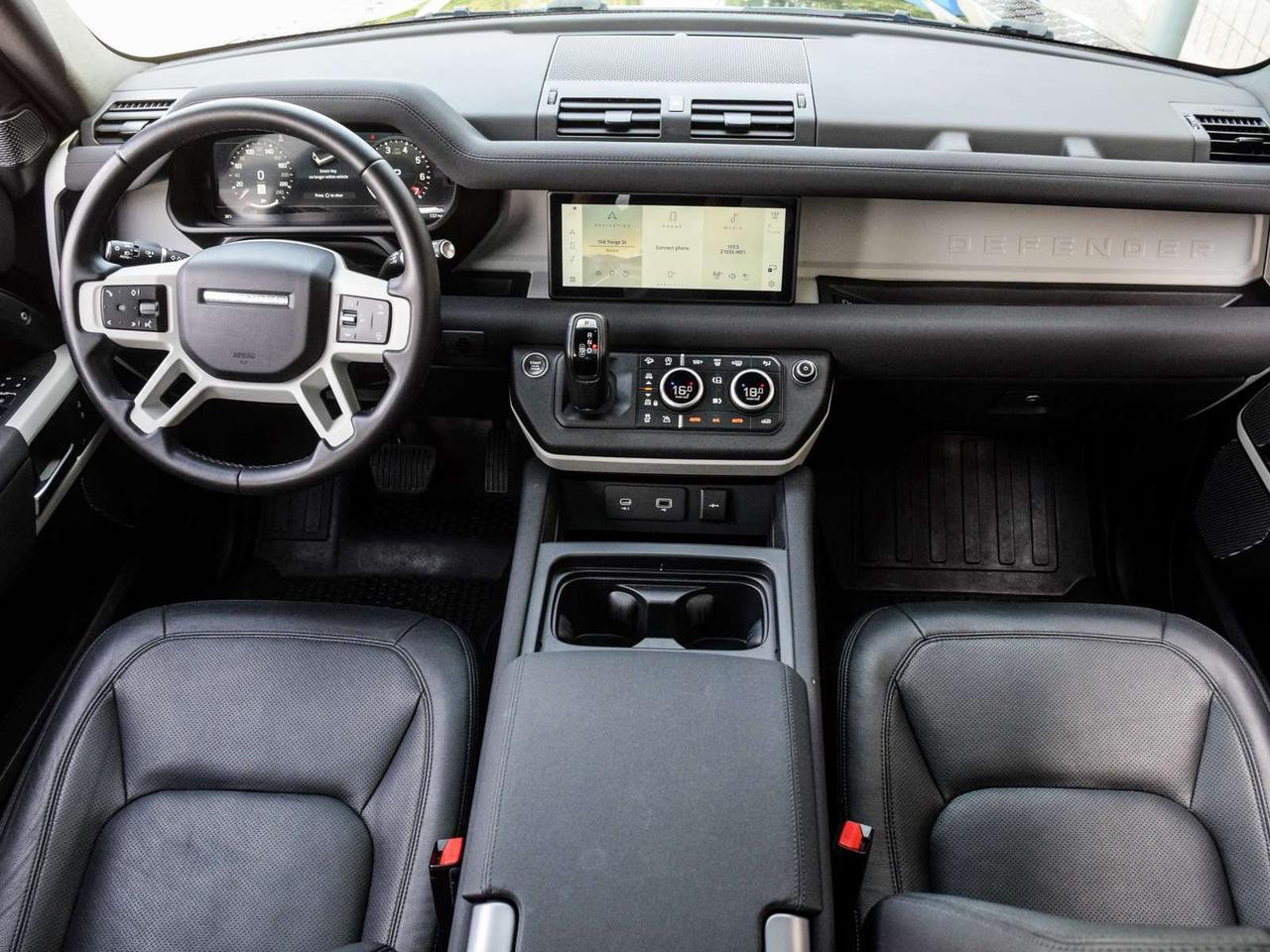 2023 Land Rover Defender S 4dr All-Wheel Drive 110 Photo