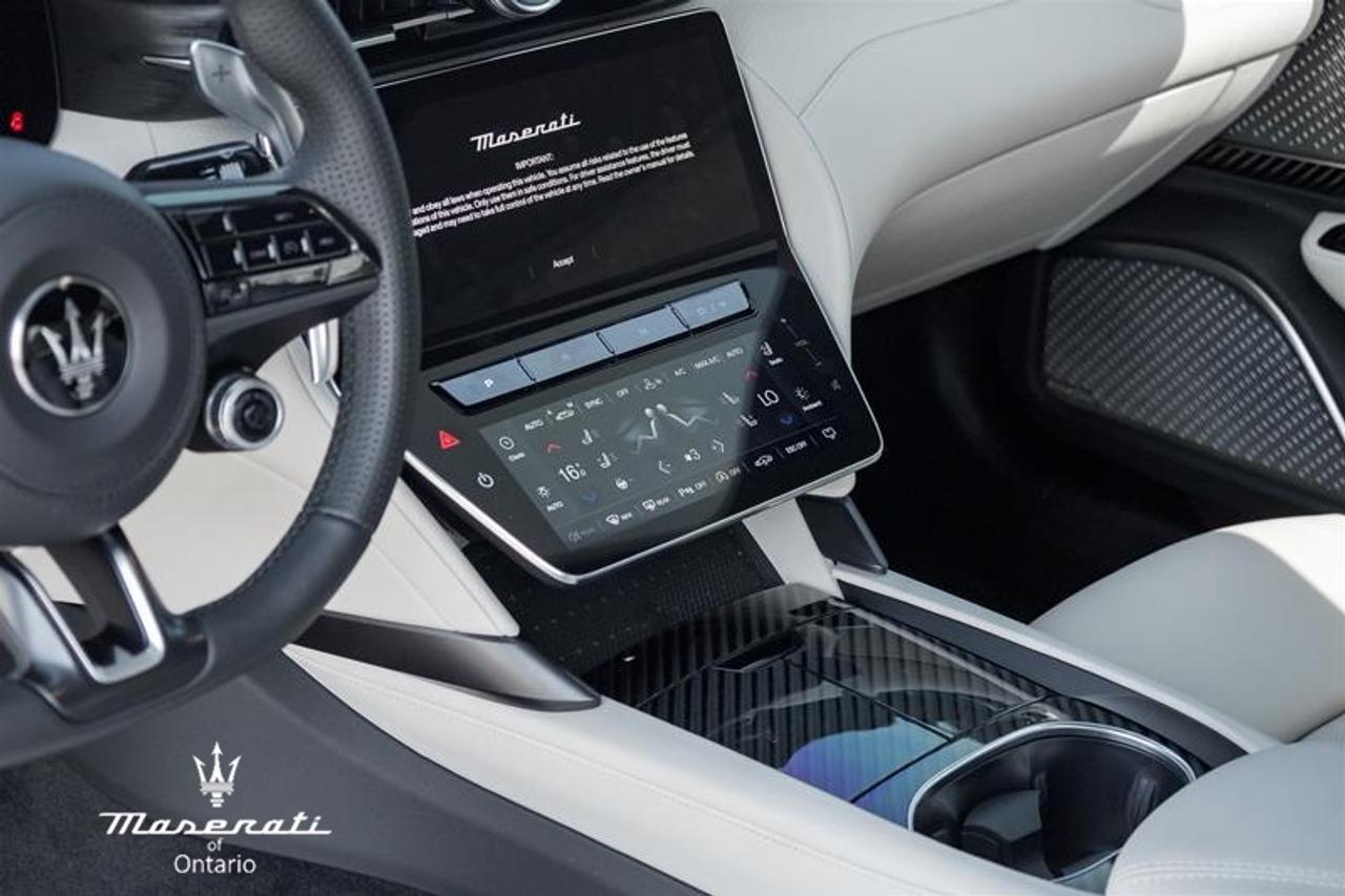 2024 Maserati GranTurismo Trofeo 2dr All-Wheel Drive Coupe Photo