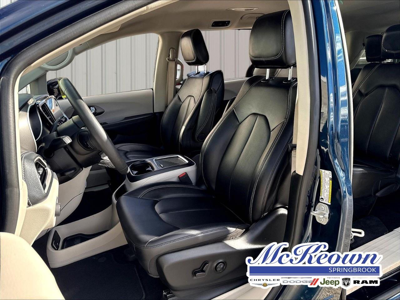 2024 Chrysler Pacifica TOURING-L FWD Photo