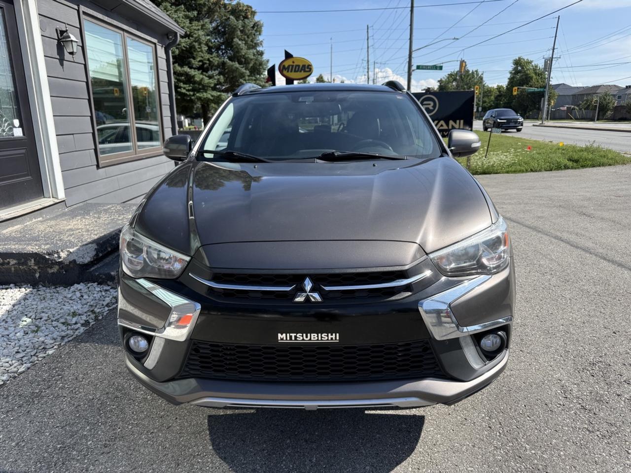 2018 Mitsubishi RVR  Photo1
