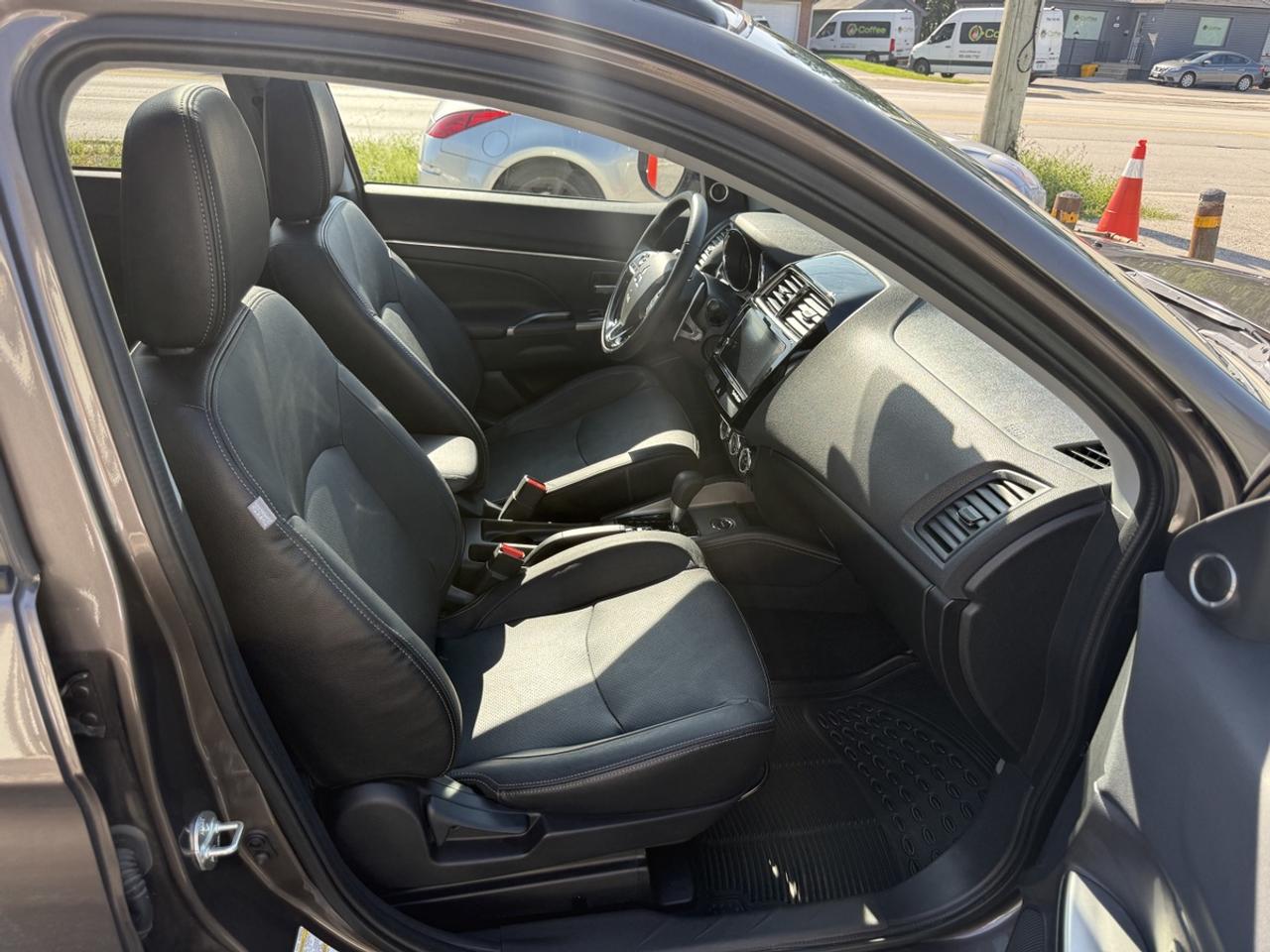 2018 Mitsubishi RVR  Photo
