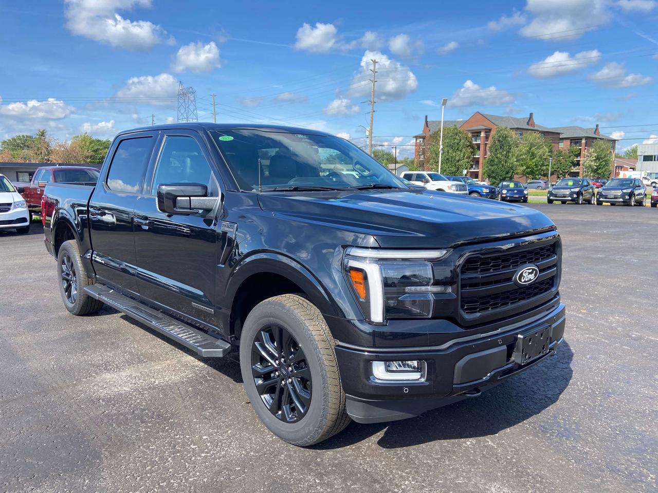 2024 Ford F-150 LARIAT 3.5L POWERBOOST HYBRID BLACK PKG PANEL ROOF Photo