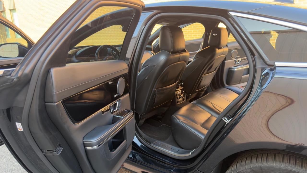 2015 Jaguar XJ Premium Photo