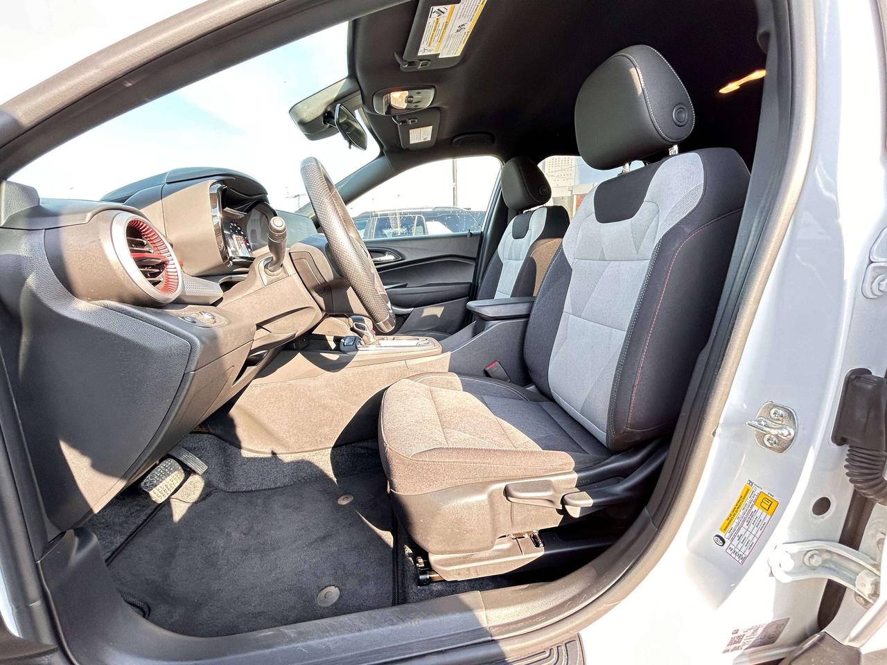 2024 Chevrolet Trax FWD 1RS Photo