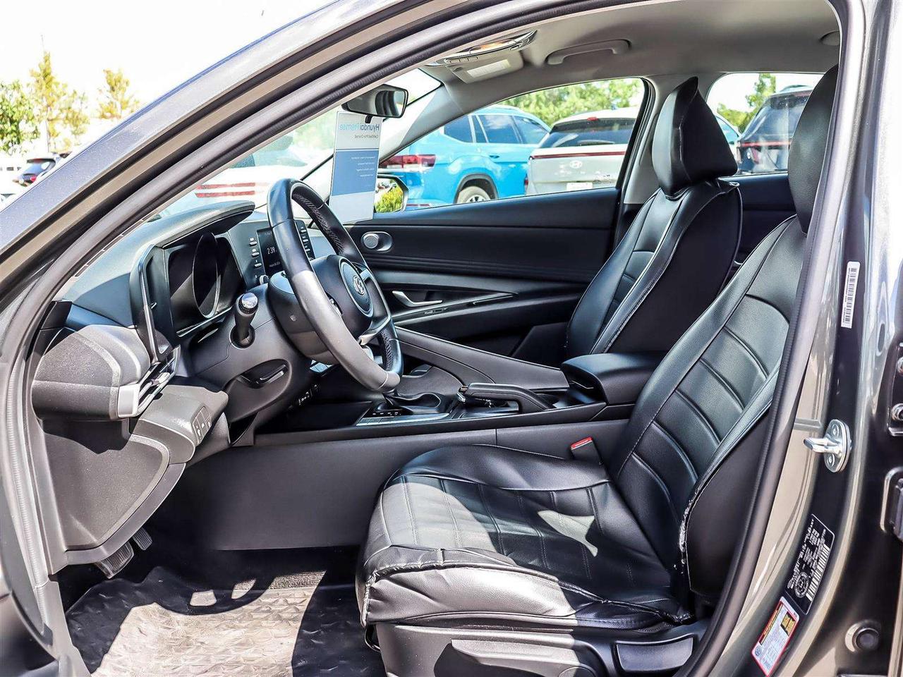 2023 Hyundai Elantra Preferred Photo