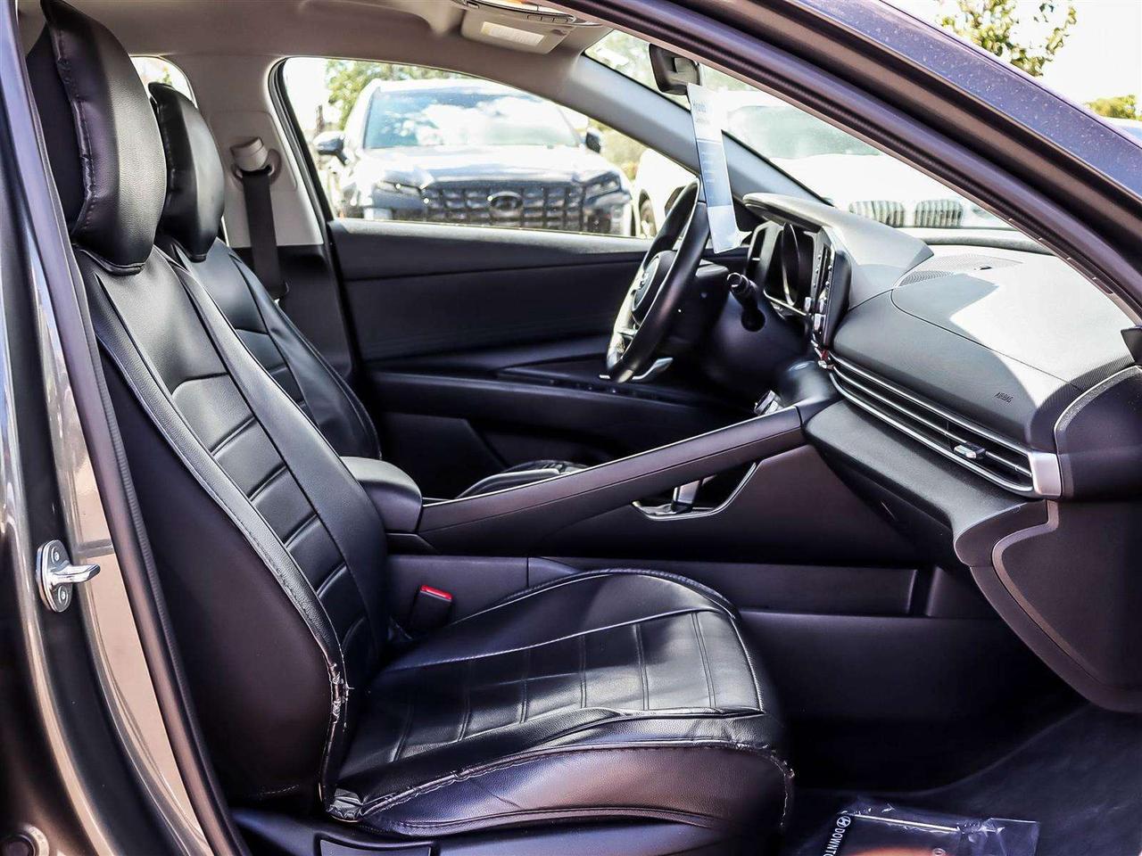 2023 Hyundai Elantra Preferred Photo