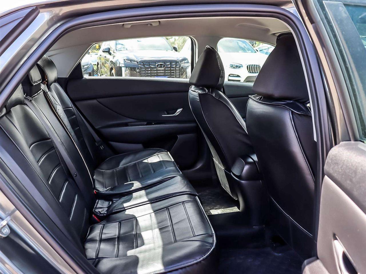 2023 Hyundai Elantra Preferred Photo