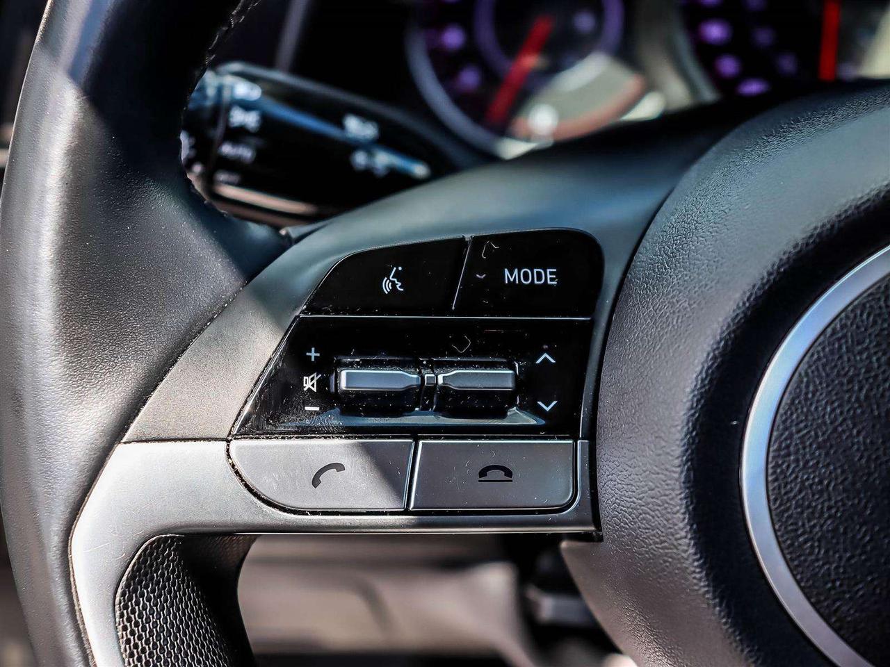 2023 Hyundai Elantra Preferred Photo