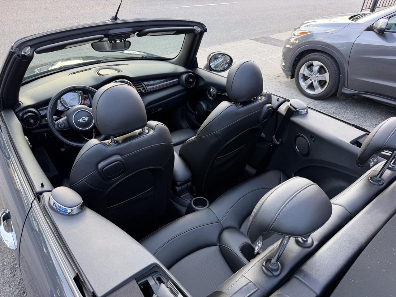 2016 MINI Cooper S CONVERTIBLE Photo