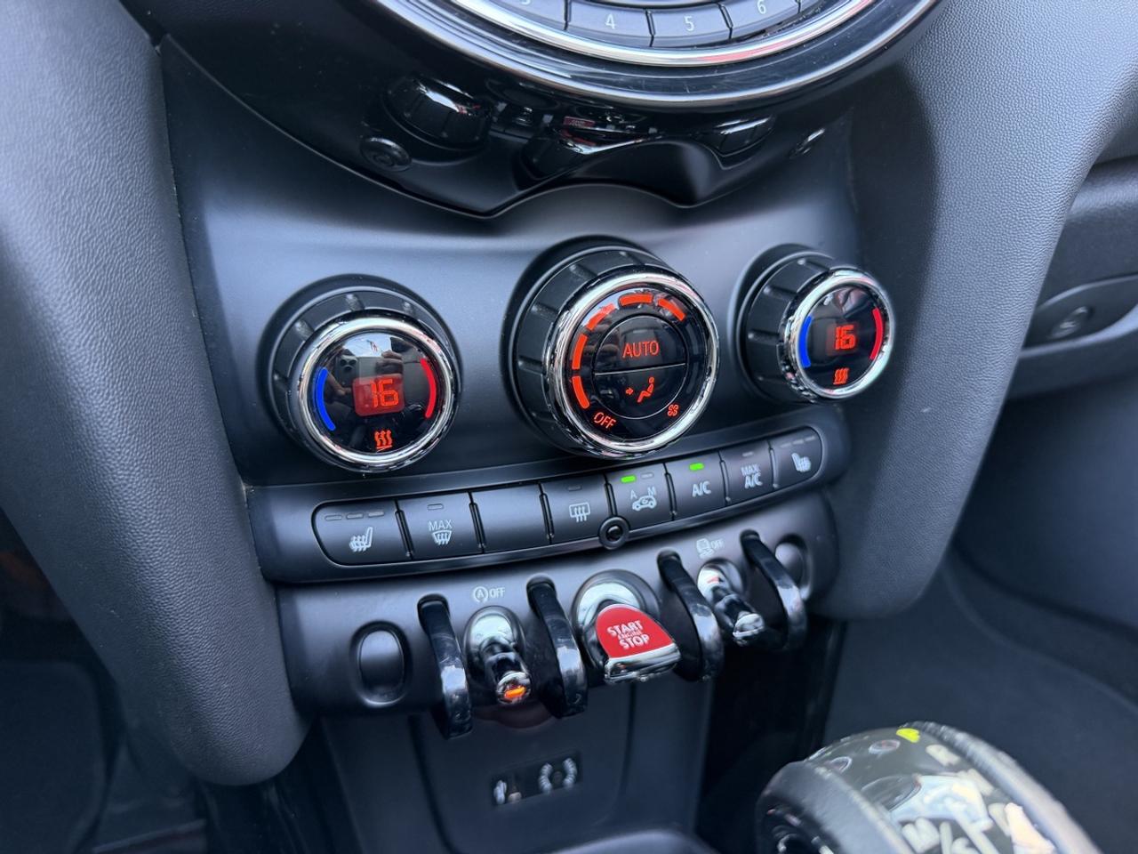 2016 MINI Cooper S CONVERTIBLE Photo