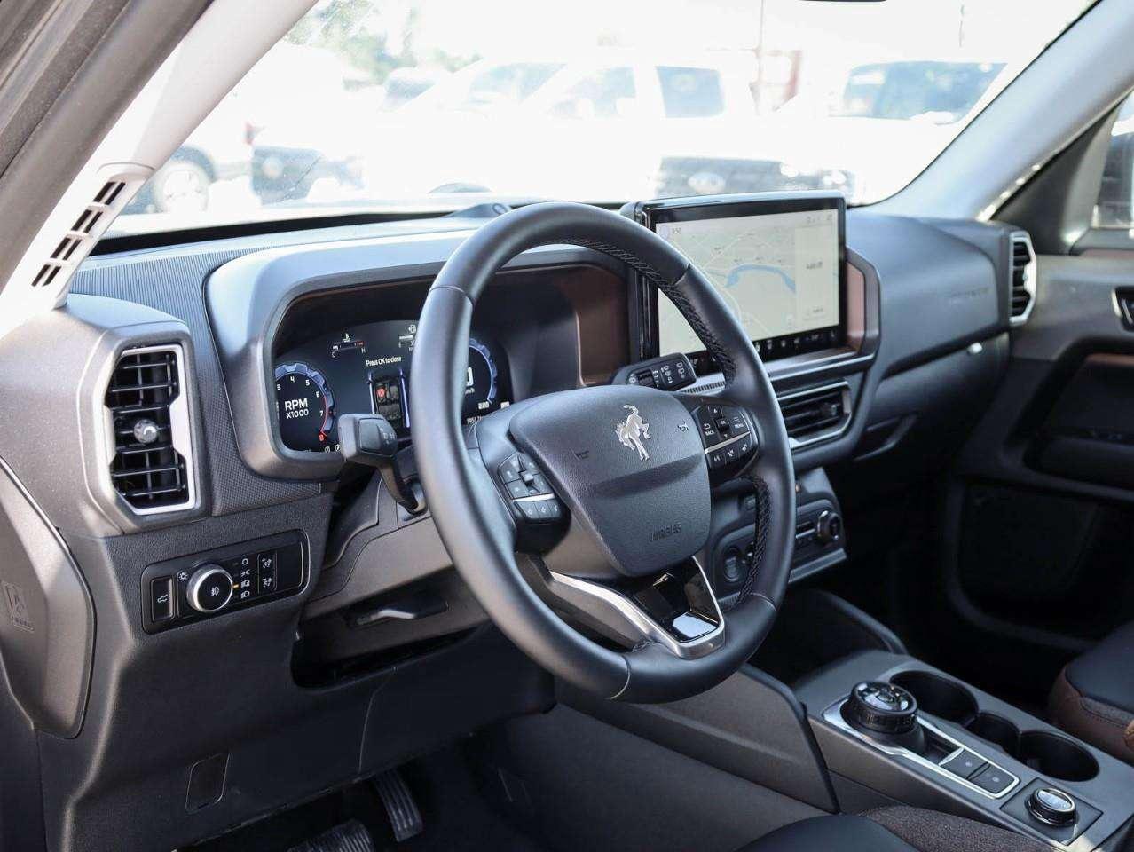 2025 Ford Bronco Sport Outer Banks USED DEALER DEMO! Photo