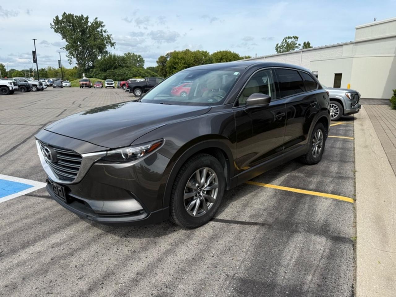 2018 Mazda CX-9 GS-L Photo2