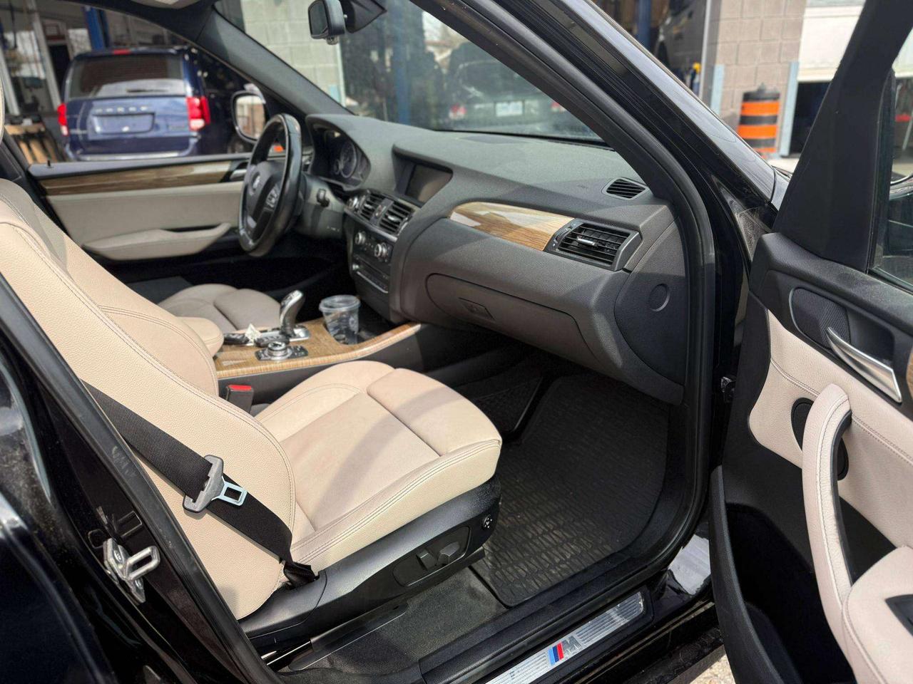 2013 BMW X3 35i Photo