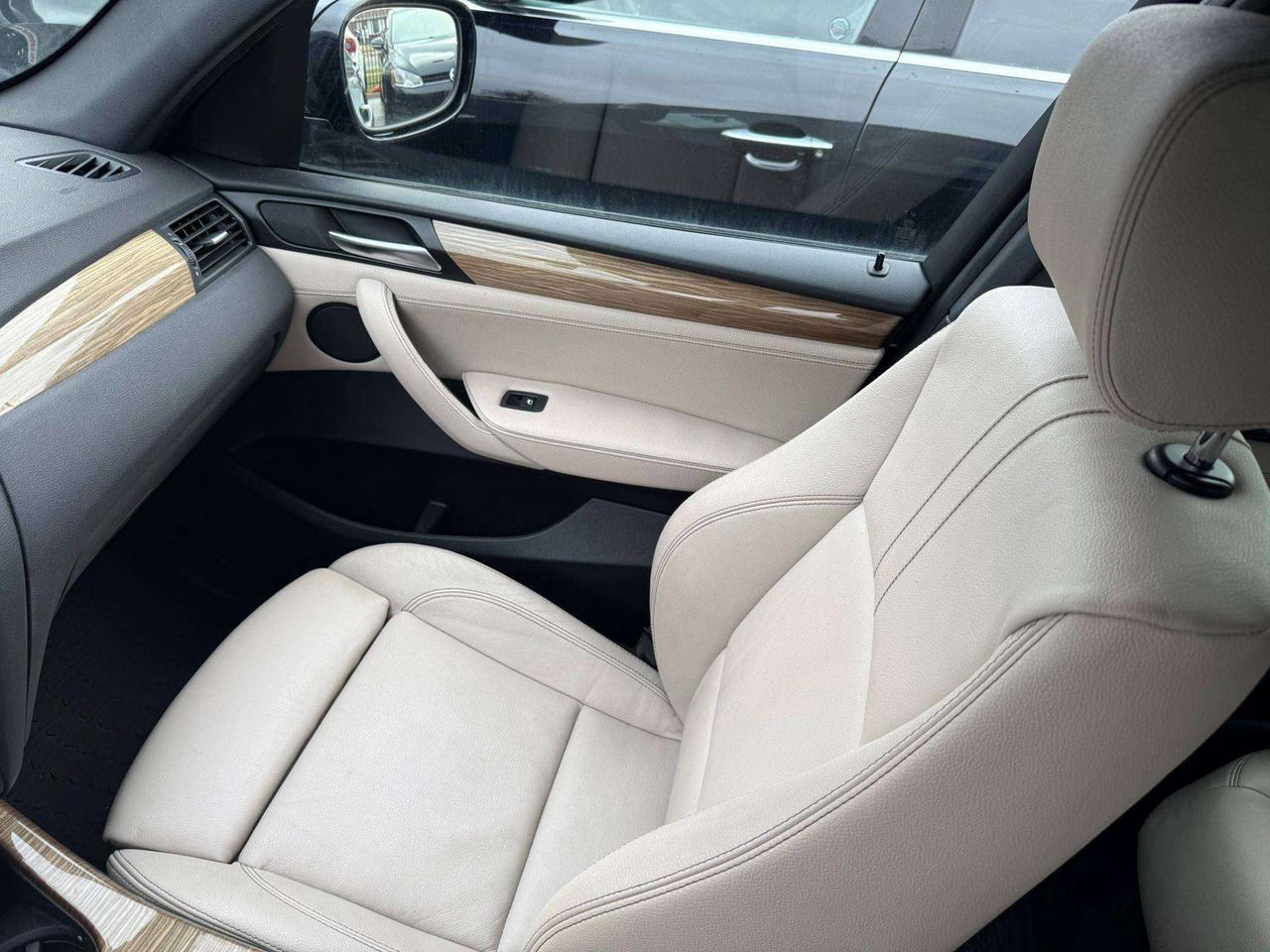 2013 BMW X3 35i Photo