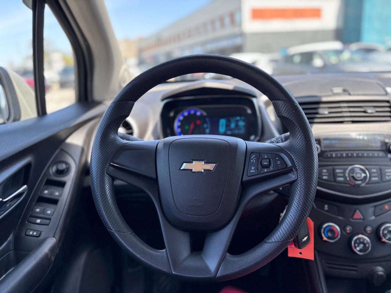 2015 Chevrolet Trax LS Photo