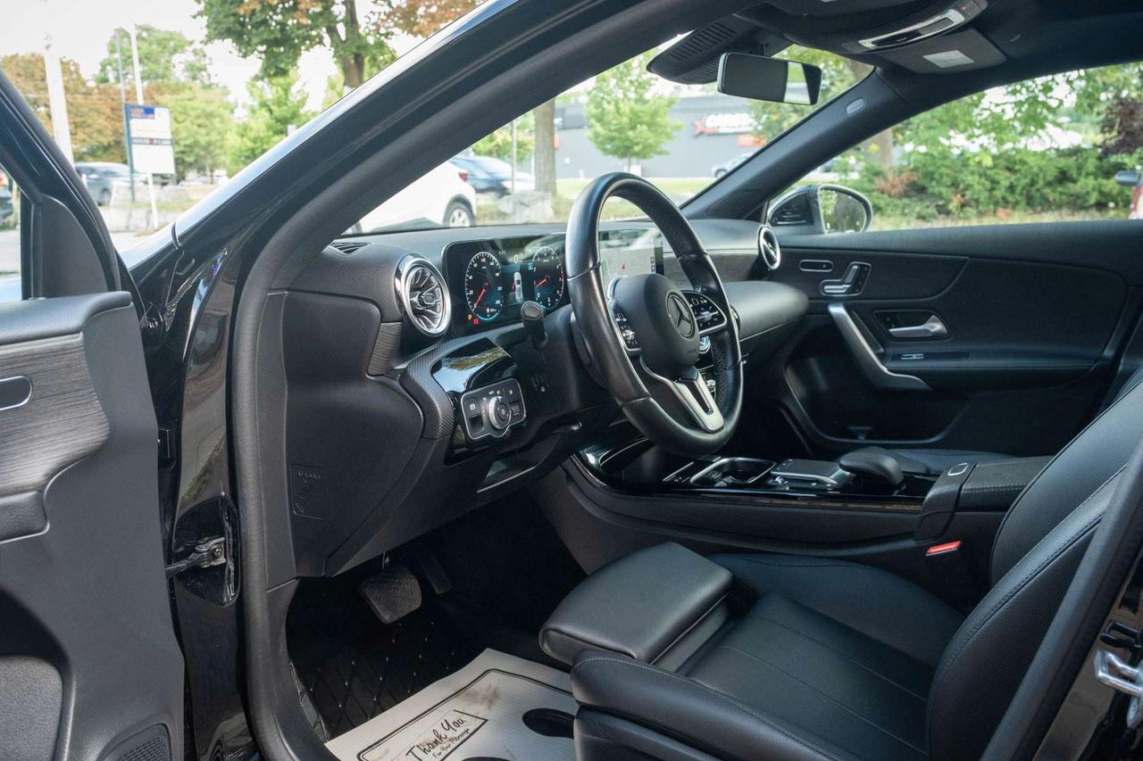 2022 Mercedes-Benz A-Class A 250 4MATIC Photo