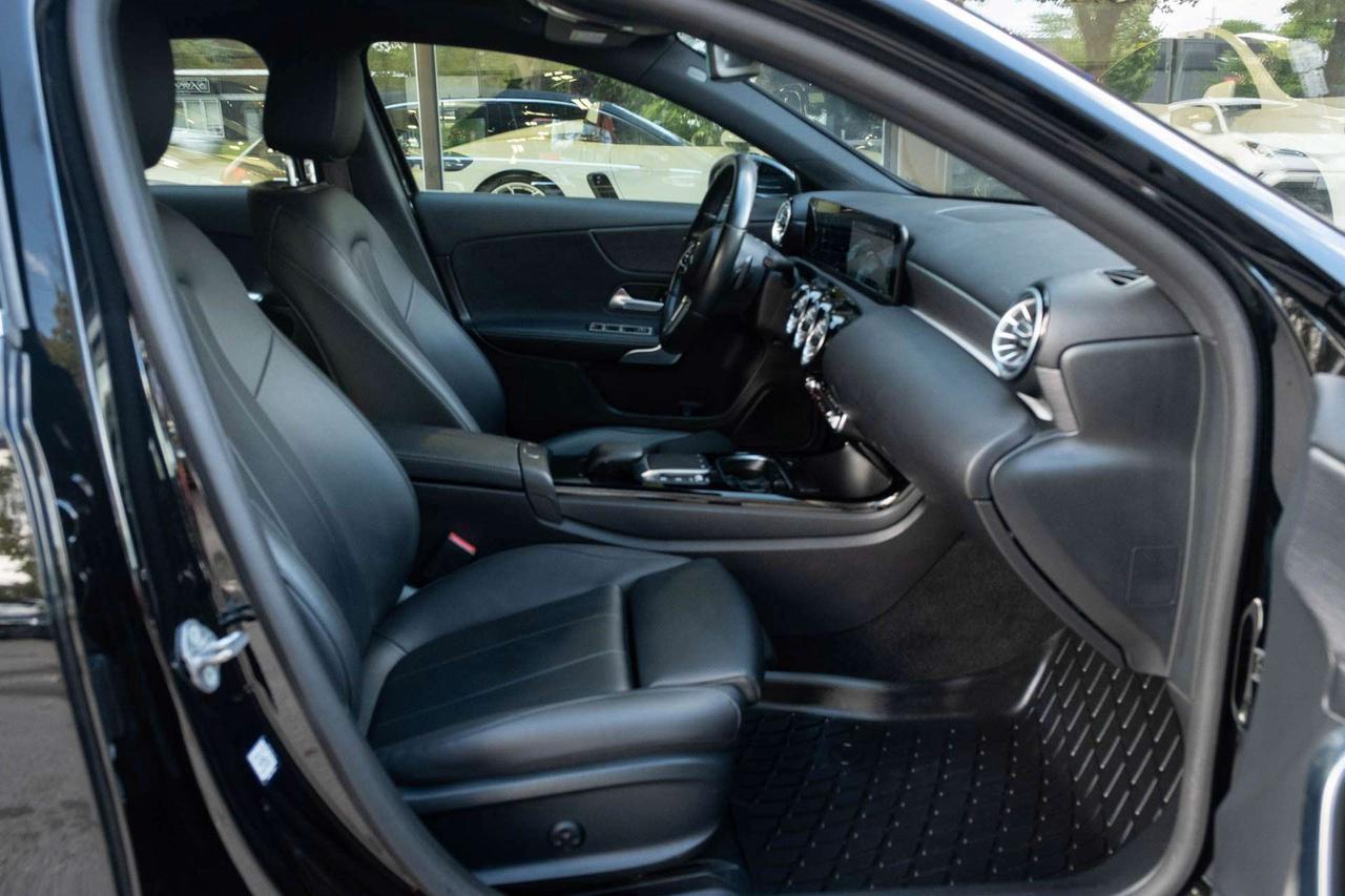 2022 Mercedes-Benz A-Class A 250 4MATIC Photo