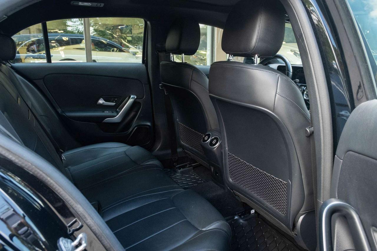 2022 Mercedes-Benz A-Class A 250 4MATIC Photo