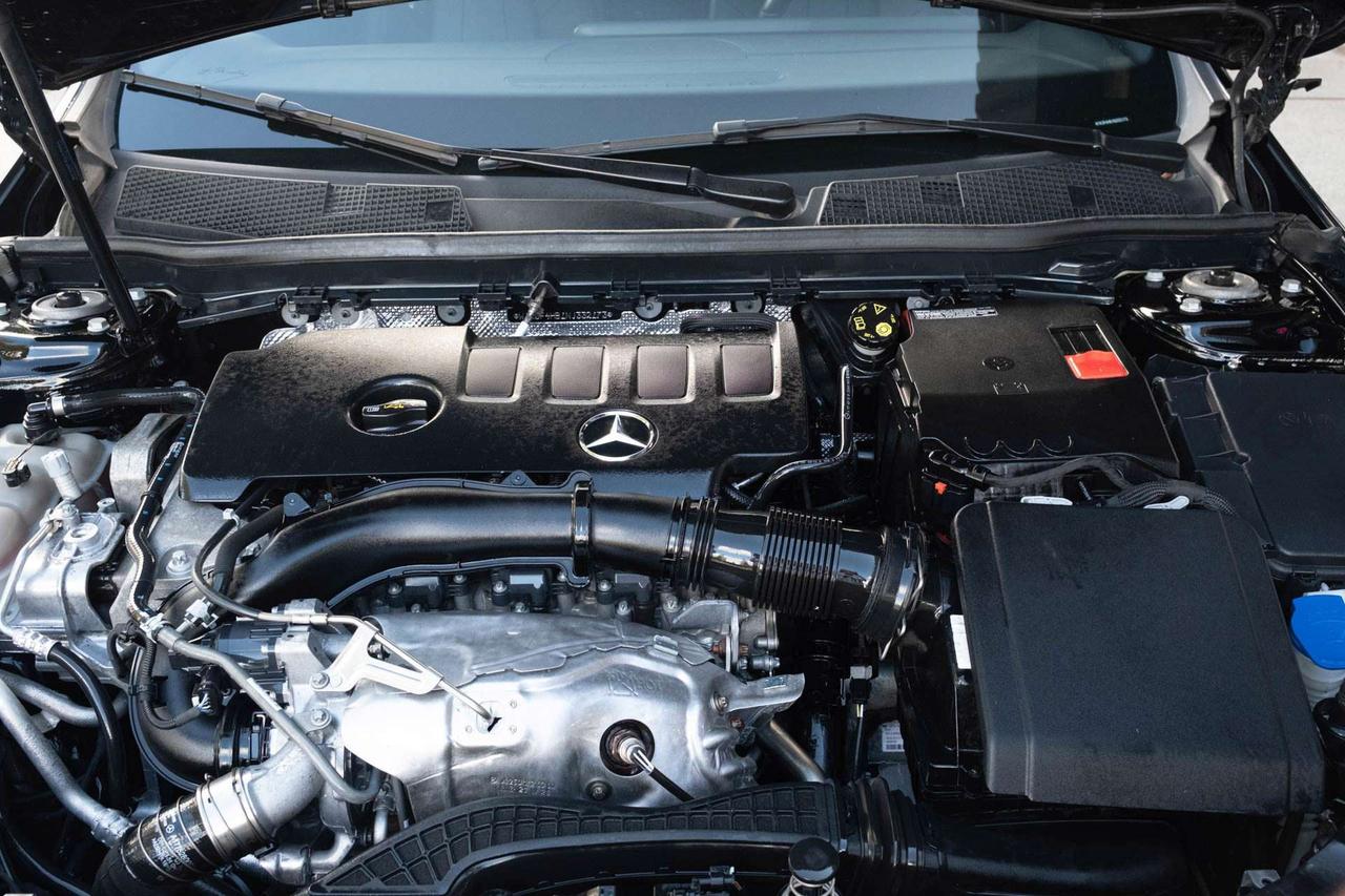 2022 Mercedes-Benz A-Class A 250 4MATIC Photo