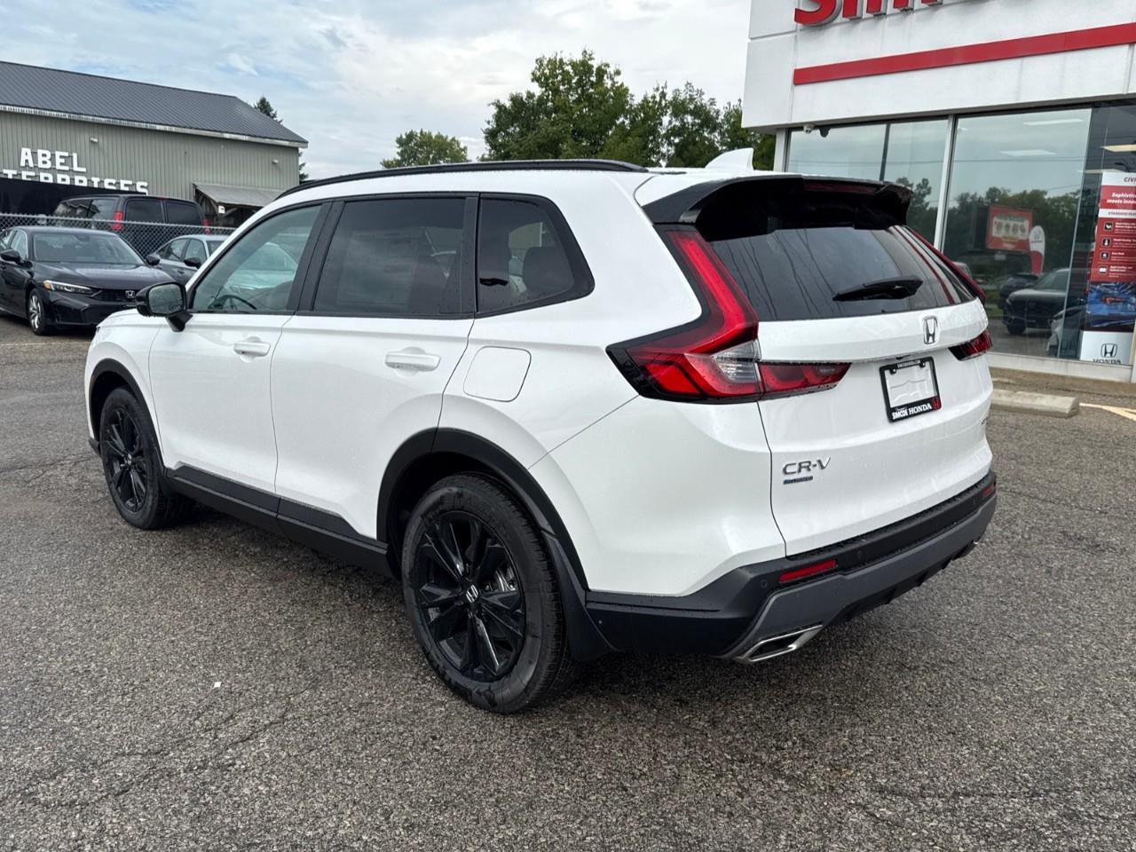 2026 Honda CR-V Hybrid Touring 4dr All-Wheel Drive Photo